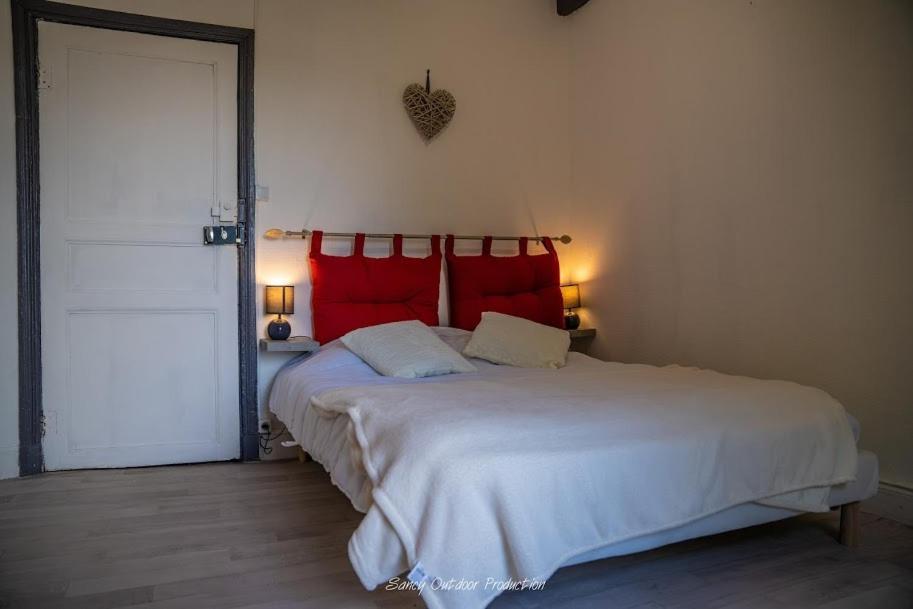 Les Tilleuls Apartment Besse-et-Saint-Anastaise