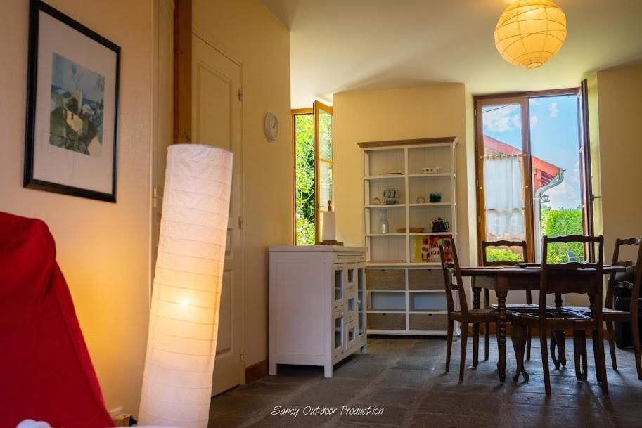 Apartment Les Tilleuls Besse-et-Saint-Anastaise